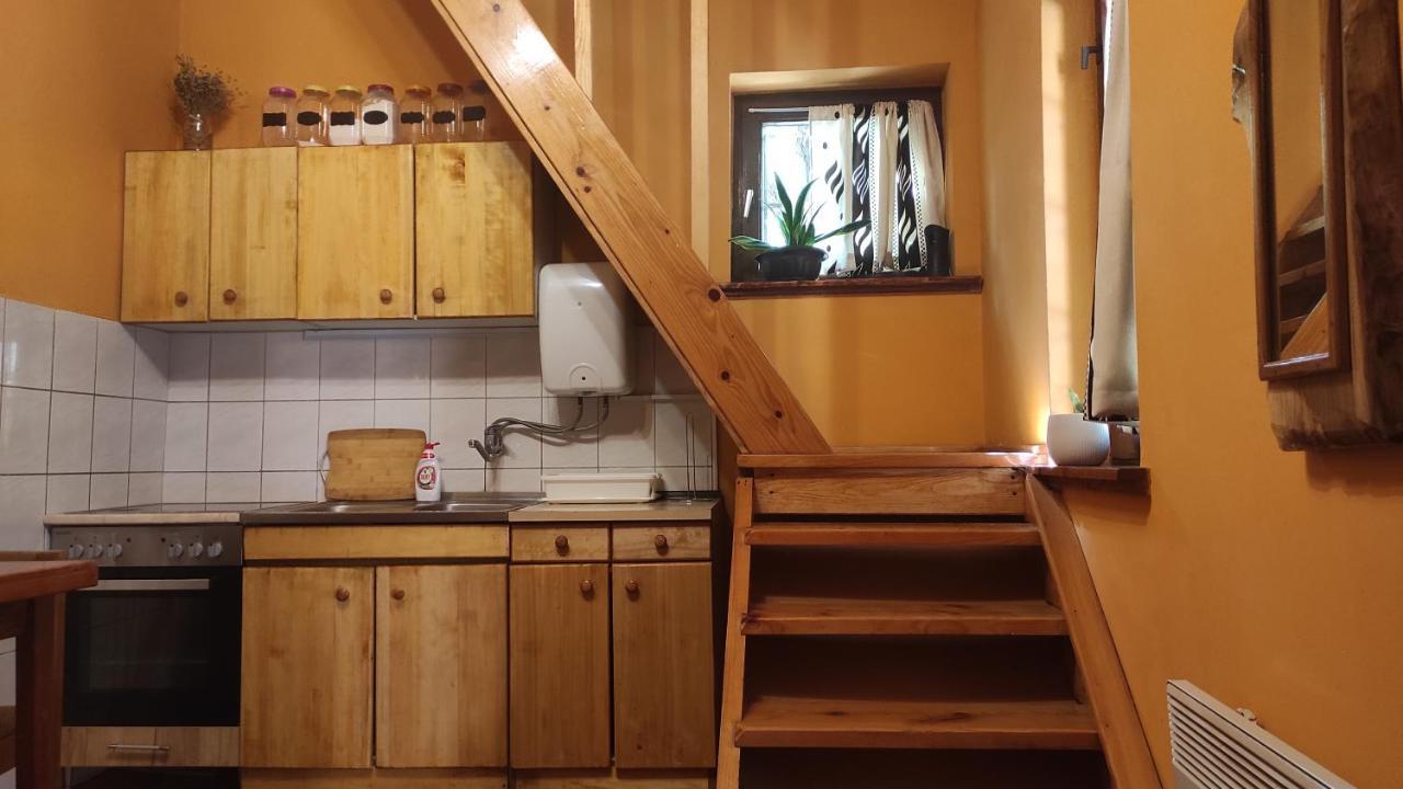 Wood House Apartment Ruma Bagian luar foto