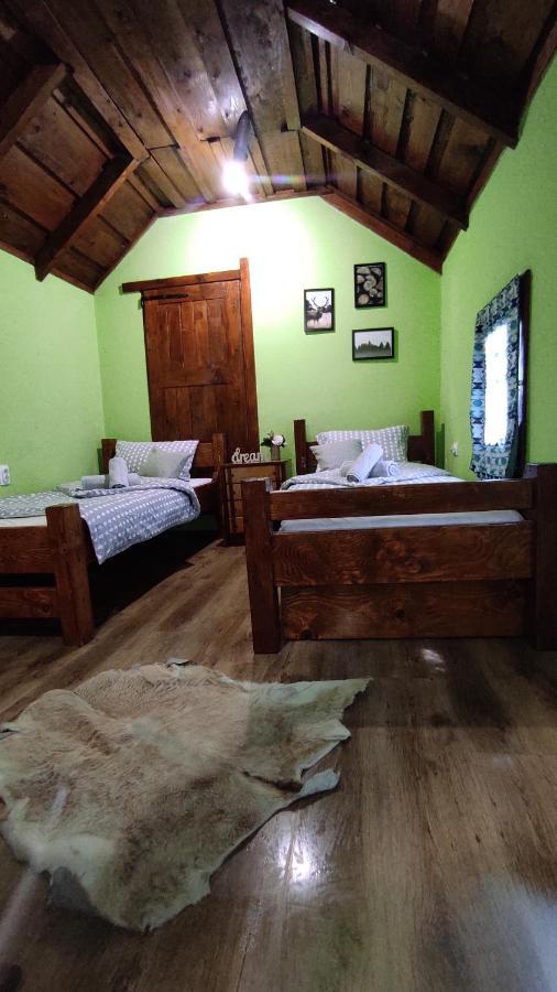 Wood House Apartment Ruma Bagian luar foto